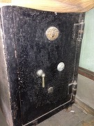 昔の金庫