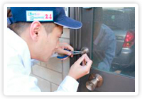 鍵修理 (鍵穴の詰まり)